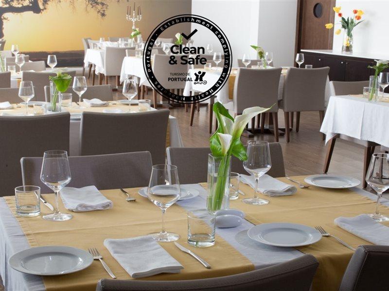 Monte Filipe Hotel Alpalhão Esterno foto