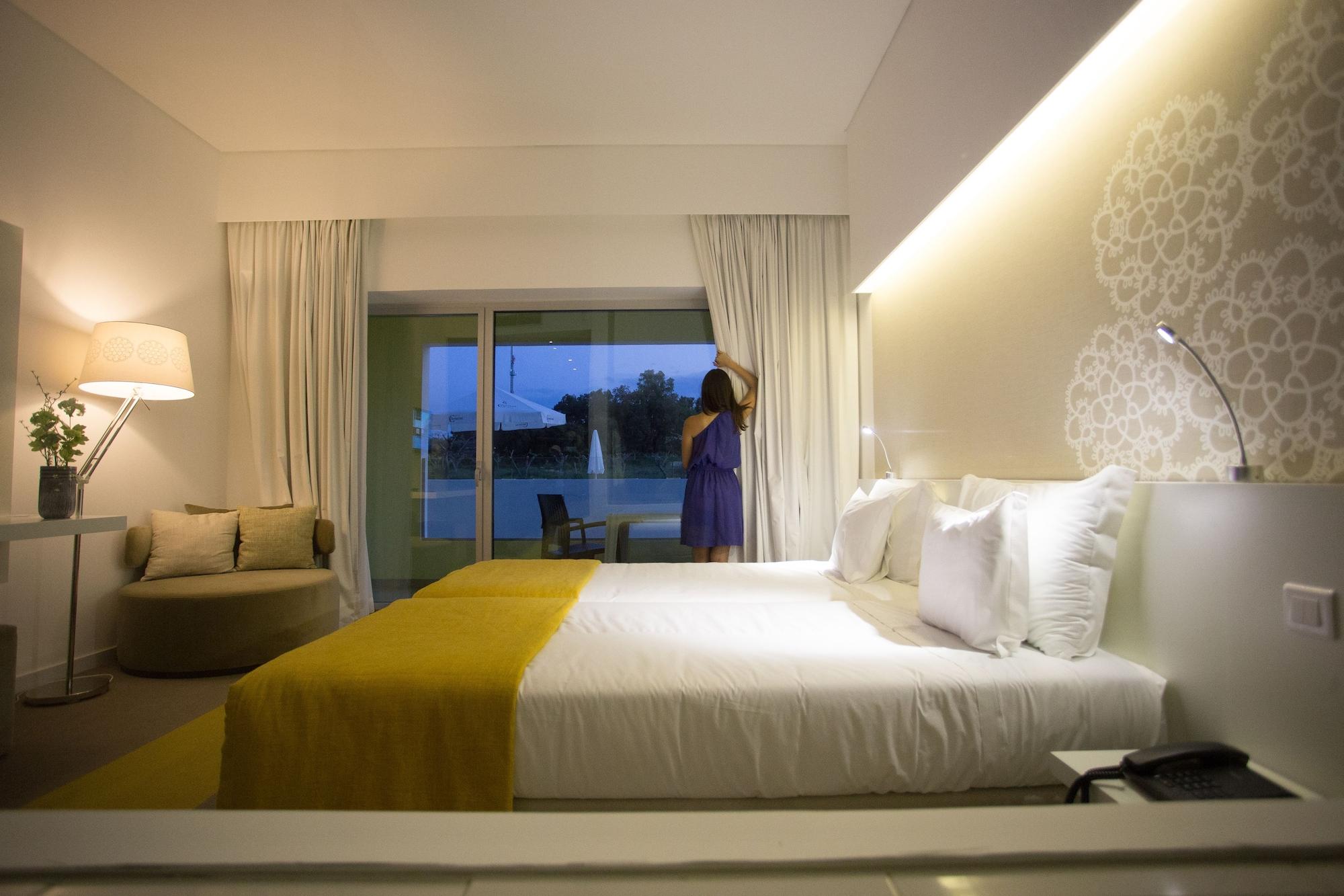 Monte Filipe Hotel Alpalhão Esterno foto